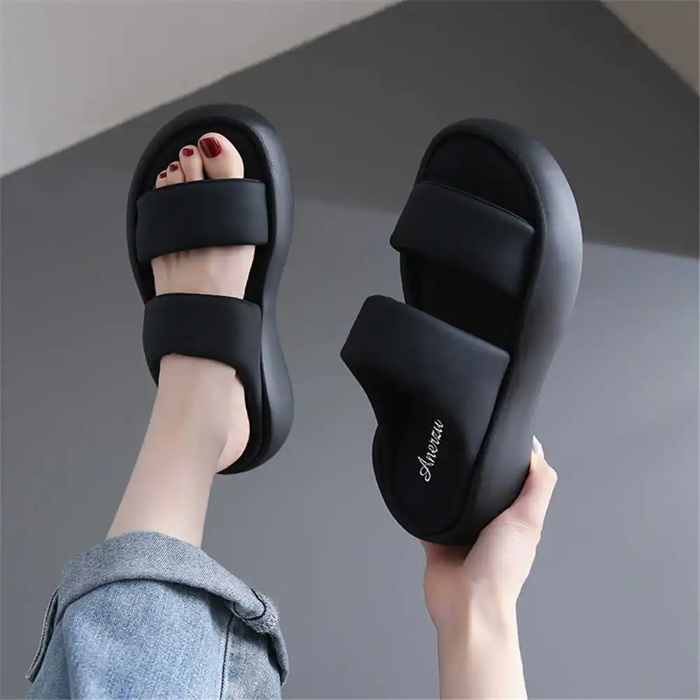 Vintage Fashion Outlet - Size 39 Strips Summer Shoes Sale