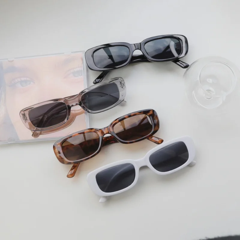 Vintage Small Square Sunglasse - Vintage Fashion Images 评论和价格