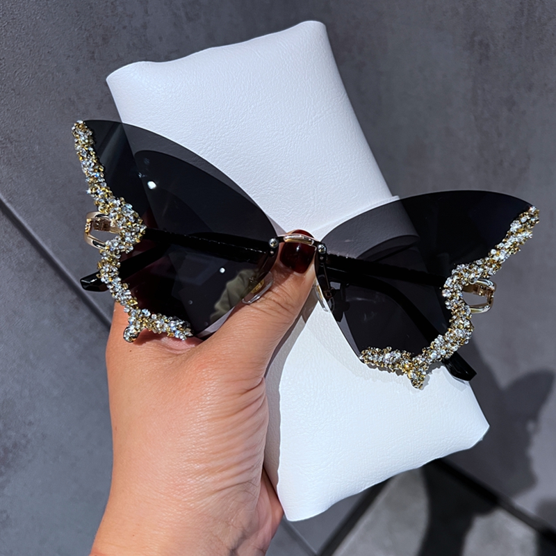 Luxury Diamond Butterfly Sungl - Vintage Fashion Y2K 评论和价格