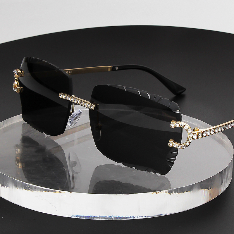 Fashion Rimless Square Sunglas - Vintage Fashion Images 评论和价格